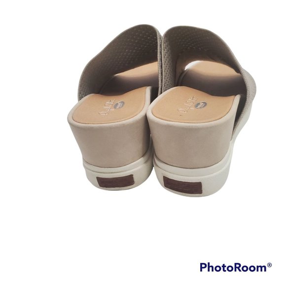 D'Scholls Women's Oyster Mesh Knit Sonia Open Toe Platform Slide Sandals Sz 7.5M - Picture 11 of 16